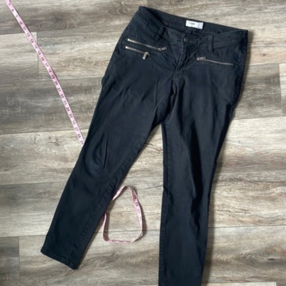 Old Navy jeans black zipper size 10 Regular skinny jeans